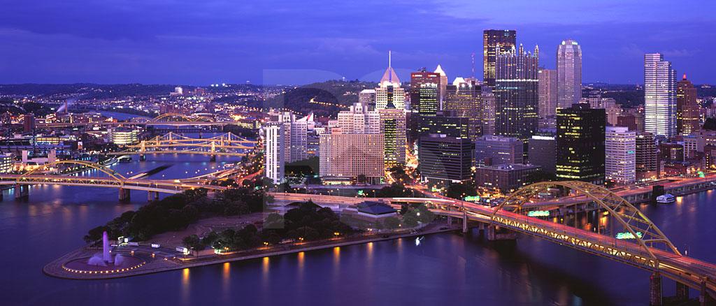 PittsburghSkylineAtDuskPanoramic.jpg