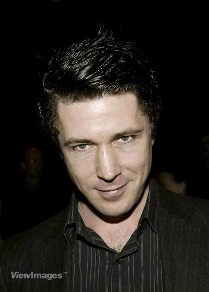 AIDANGILLEN7.jpg
