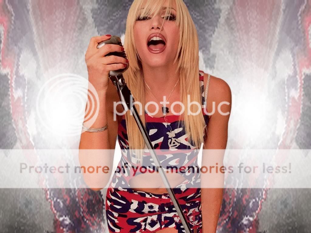 Stefani3.jpg