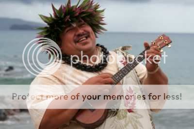 RevKenWithUkulele-1.jpg