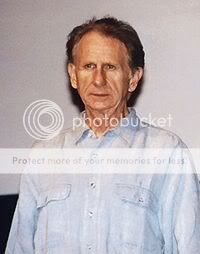 200px-Rene_Auberjonois.jpg