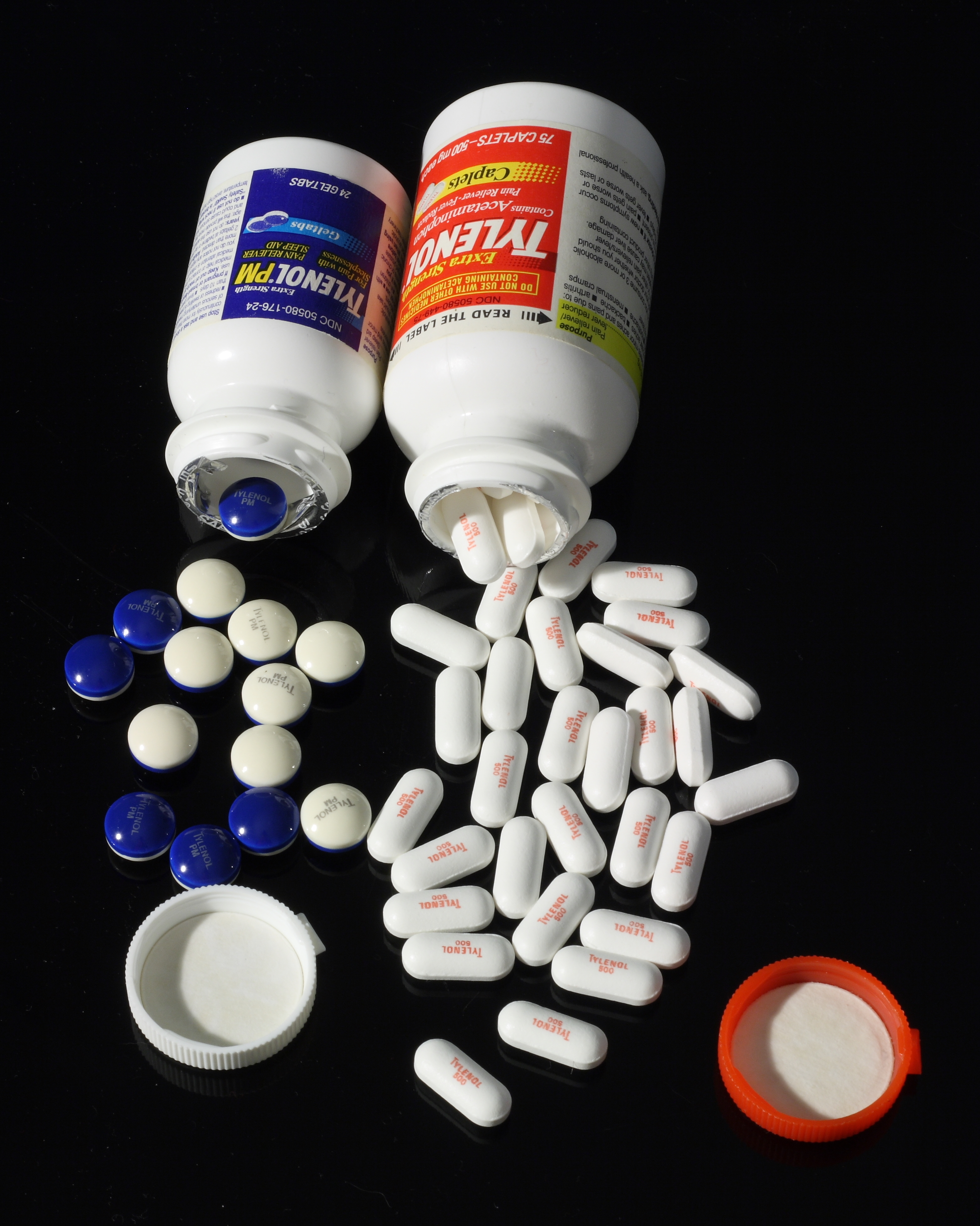 Extra_Strength_Tylenol_and_Tylenol_PM.jpg