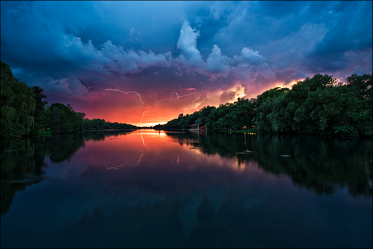 island_river_sunset_lightning_evening_01a.jpg